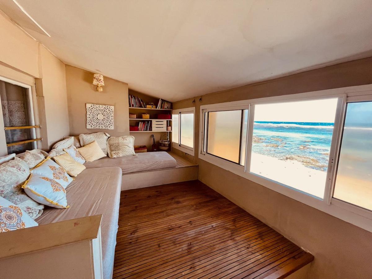 Villa Maimouna Les Pieds Dans L'Eau Saint Pierre Luaran gambar