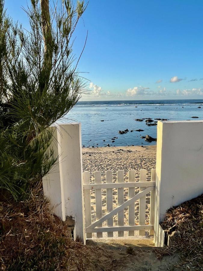 Villa Maimouna Les Pieds Dans L'Eau Saint Pierre Luaran gambar