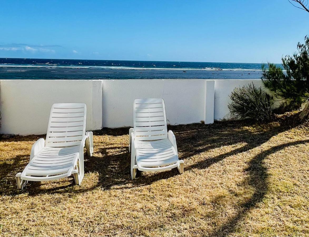 Villa Maimouna Les Pieds Dans L'Eau Saint Pierre Luaran gambar